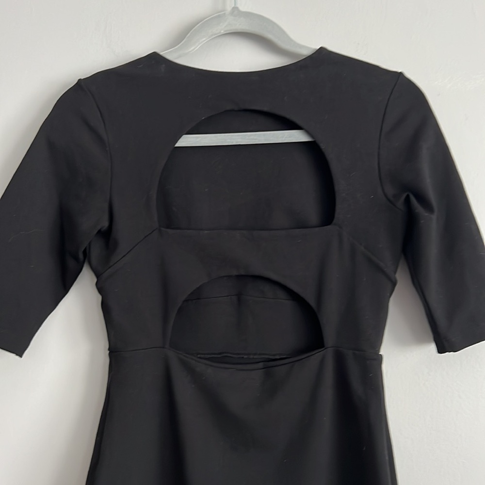 Susana Monaco Open Back Sexy Little Black Short Sleeve Stretch Mini Dress M 6 8 - Picture 10 of 12